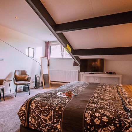 B&B/Boertel De Meander Ойршот Екстериор снимка