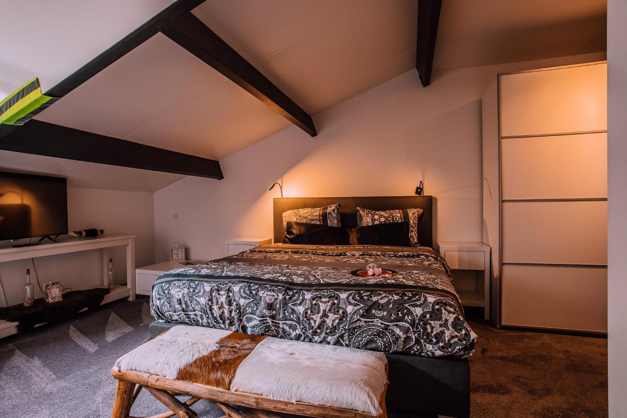 B&B/Boertel De Meander Ойршот Екстериор снимка